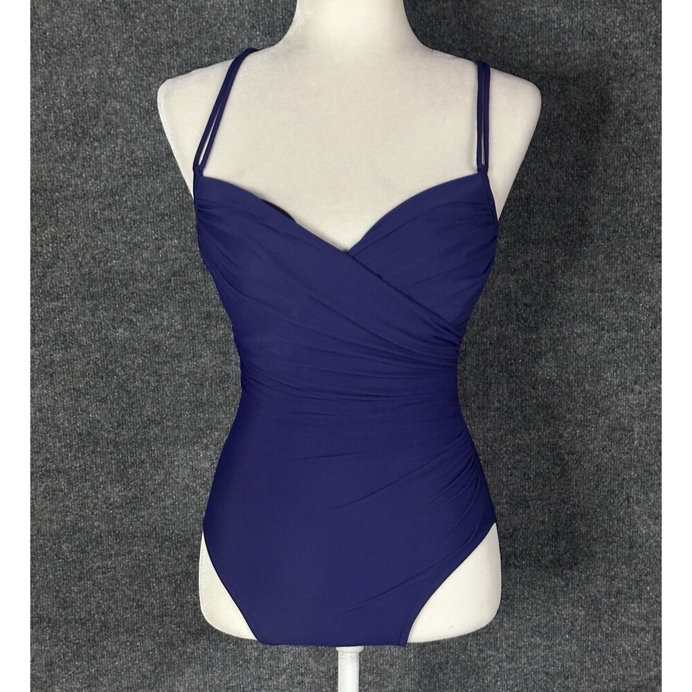 MagicSuit Captiva Swimsuit Built In Bra Underwire Size 8 BO4205